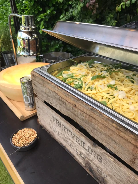 ganz fein event catering Samuel Obenhuber